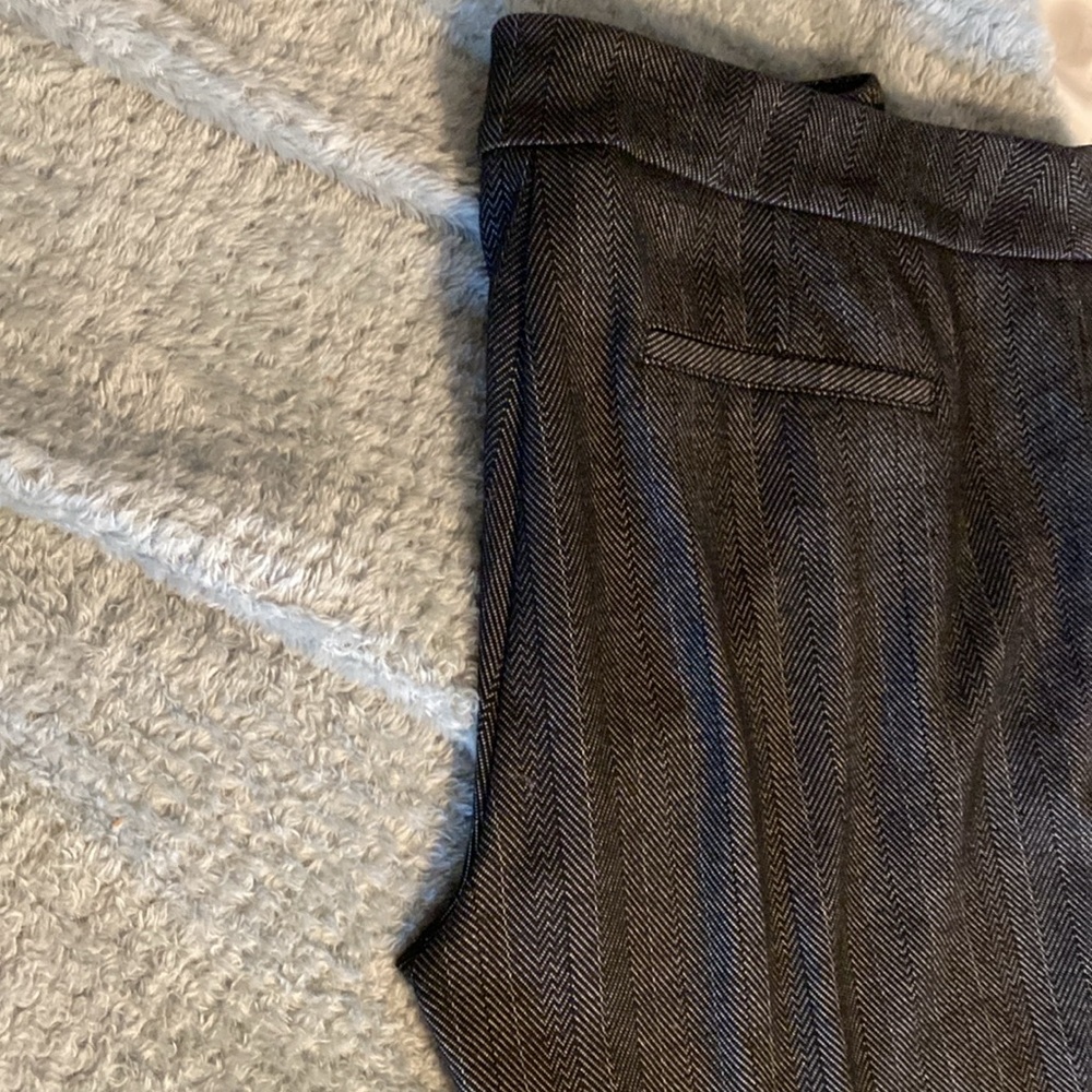 New York & Company medium size black striped design pull on pants, bootcut. - Picture 4 of 5